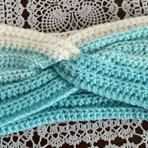 Twisted Crochet Head Band Aqua Blue White Stretchy One Size Warm Winter Attire